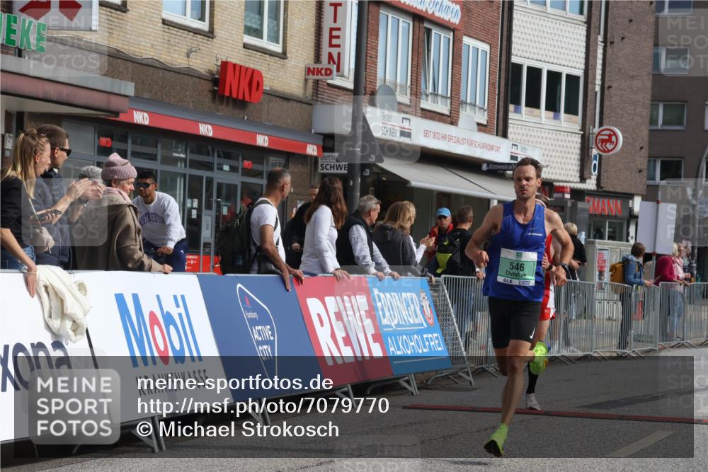 15.09.2024 - PSD Bank Halbmarathon Michael Strokosch http://msf.ph/oto/7079770 15.09.2024 11:15:00 Ziel 494, 500, 546, 588 meine-sportfotos.de