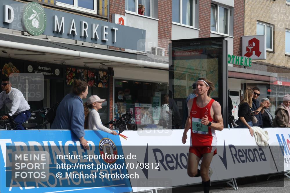 15.09.2024 - PSD Bank Halbmarathon Michael Strokosch http://msf.ph/oto/7079812 15.09.2024 11:15:02 Ziel 494, 500, 546, 588 meine-sportfotos.de