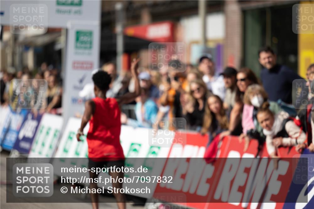 15.09.2024 - PSD Bank Halbmarathon Michael Strokosch http://msf.ph/oto/7097832 15.09.2024 11:08:40 Allgemein zum Event  meine-sportfotos.de