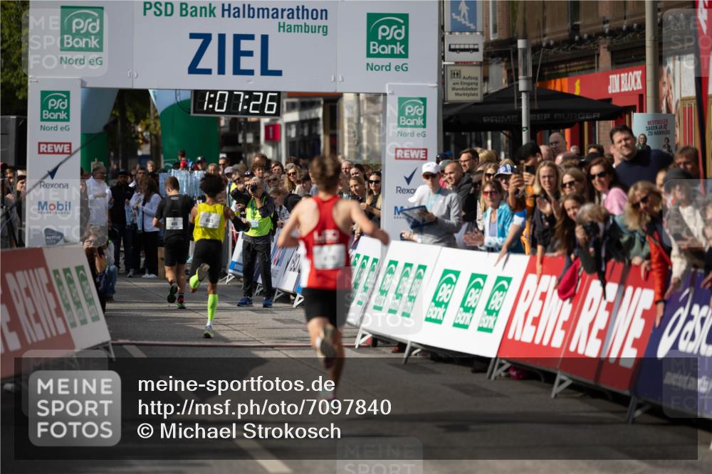 15.09.2024 - PSD Bank Halbmarathon Michael Strokosch http://msf.ph/oto/7097840 15.09.2024 11:08:19 Allgemein zum Event 1, 07, 26, 408 meine-sportfotos.de