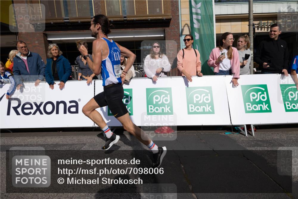 15.09.2024 - PSD Bank Halbmarathon Michael Strokosch http://msf.ph/oto/7098006 15.09.2024 11:04:59 Allgemein zum Event 453 meine-sportfotos.de