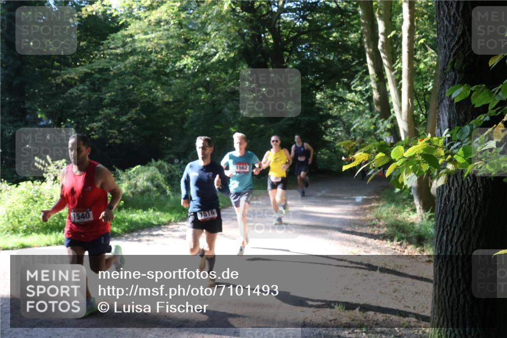 22.09.2024 - 32. Volkslauf durch das schöne Alstertal Luisa Fischer http://msf.ph/oto/7101493 22.09.2024 10:18:19 Laufen 1540, 1516, 1562 meine-sportfotos.de