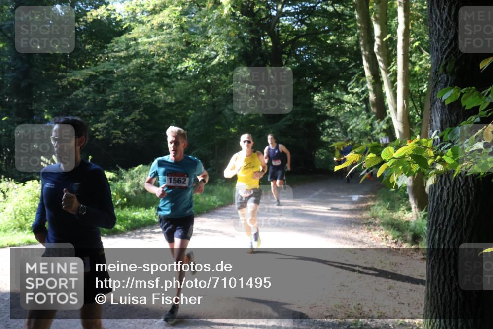 22.09.2024 - 32. Volkslauf durch das schöne Alstertal Luisa Fischer http://msf.ph/oto/7101495 22.09.2024 10:18:20 Laufen 1516, 1562, 120 meine-sportfotos.de