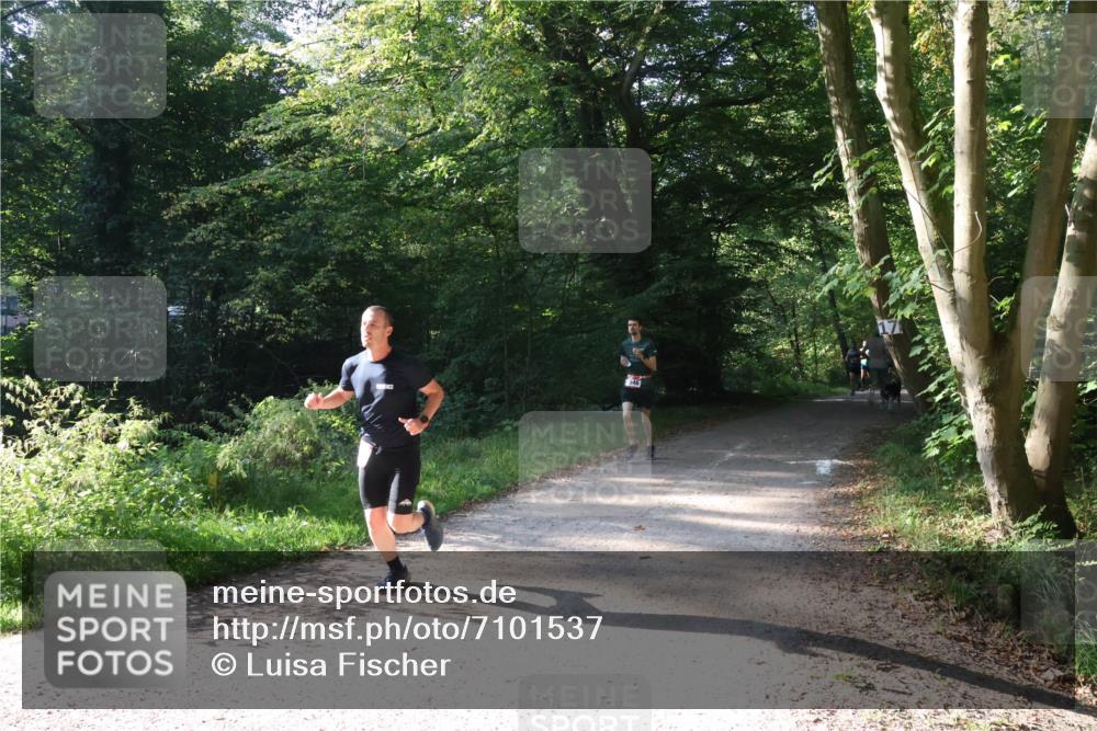 22.09.2024 - 32. Volkslauf durch das schöne Alstertal Luisa Fischer http://msf.ph/oto/7101537 22.09.2024 10:19:34 Laufen  meine-sportfotos.de