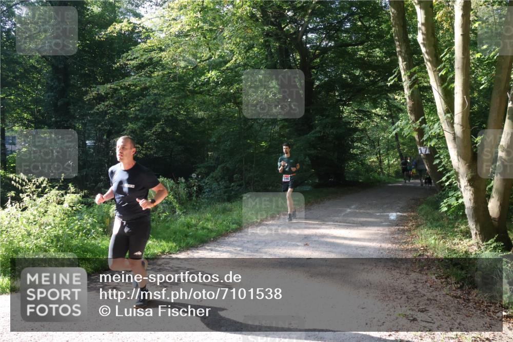 22.09.2024 - 32. Volkslauf durch das schöne Alstertal Luisa Fischer http://msf.ph/oto/7101538 22.09.2024 10:19:35 Laufen  meine-sportfotos.de