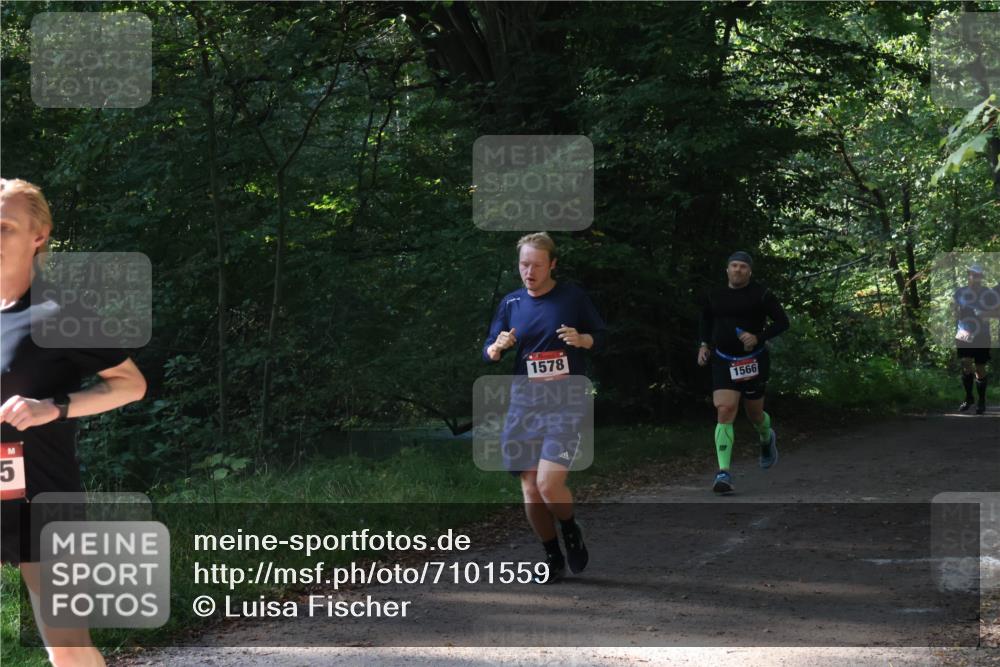 22.09.2024 - 32. Volkslauf durch das schöne Alstertal Luisa Fischer http://msf.ph/oto/7101559 22.09.2024 10:19:59 Laufen 5, 1578, 1566 meine-sportfotos.de