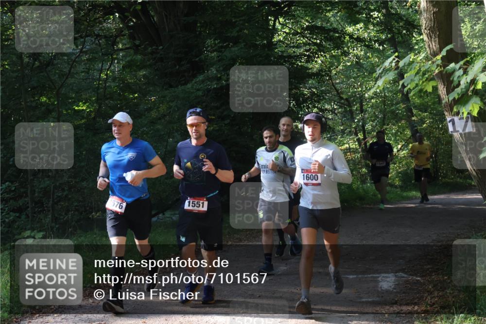 22.09.2024 - 32. Volkslauf durch das schöne Alstertal Luisa Fischer http://msf.ph/oto/7101567 22.09.2024 10:20:05 Laufen 1576, 1551, 1600, 1547 meine-sportfotos.de