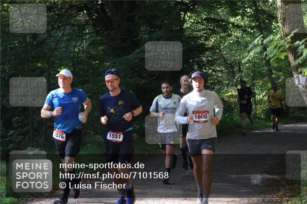 22.09.2024 - 32. Volkslauf durch das schöne Alstertal Luisa Fischer http://msf.ph/oto/7101568 22.09.2024 10:20:05 Laufen 1576, 1551, 1600, 1547 meine-sportfotos.de