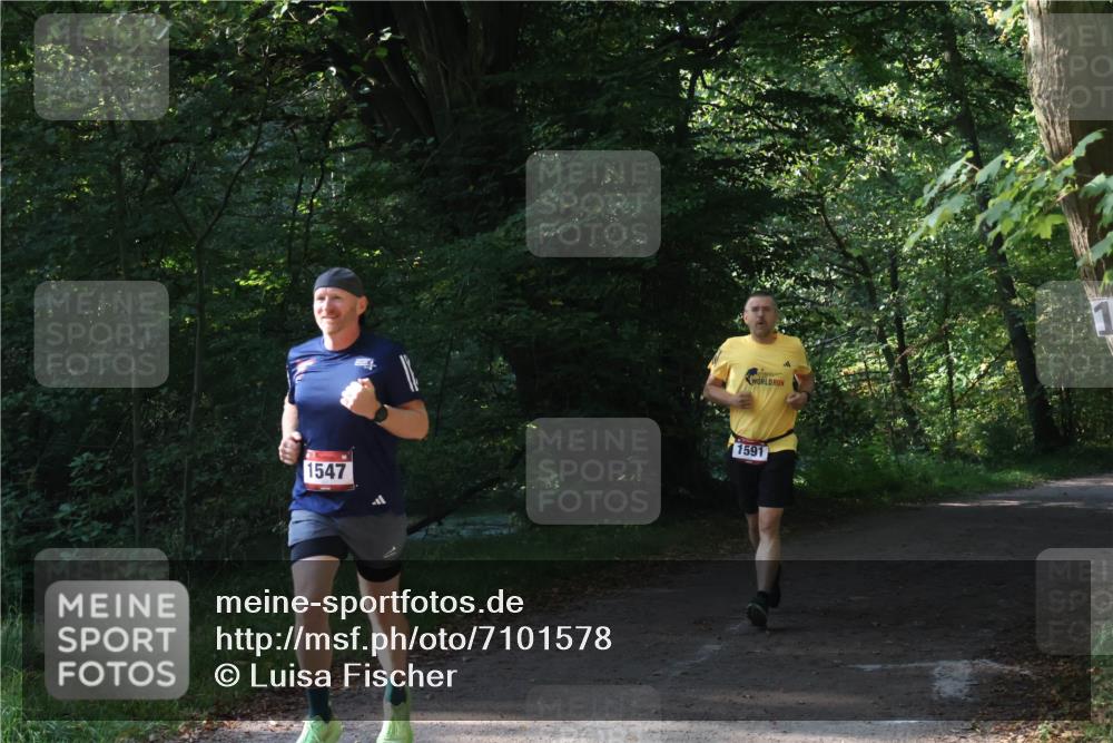 22.09.2024 - 32. Volkslauf durch das schöne Alstertal Luisa Fischer http://msf.ph/oto/7101578 22.09.2024 10:20:09 Laufen 1547, 1591 meine-sportfotos.de