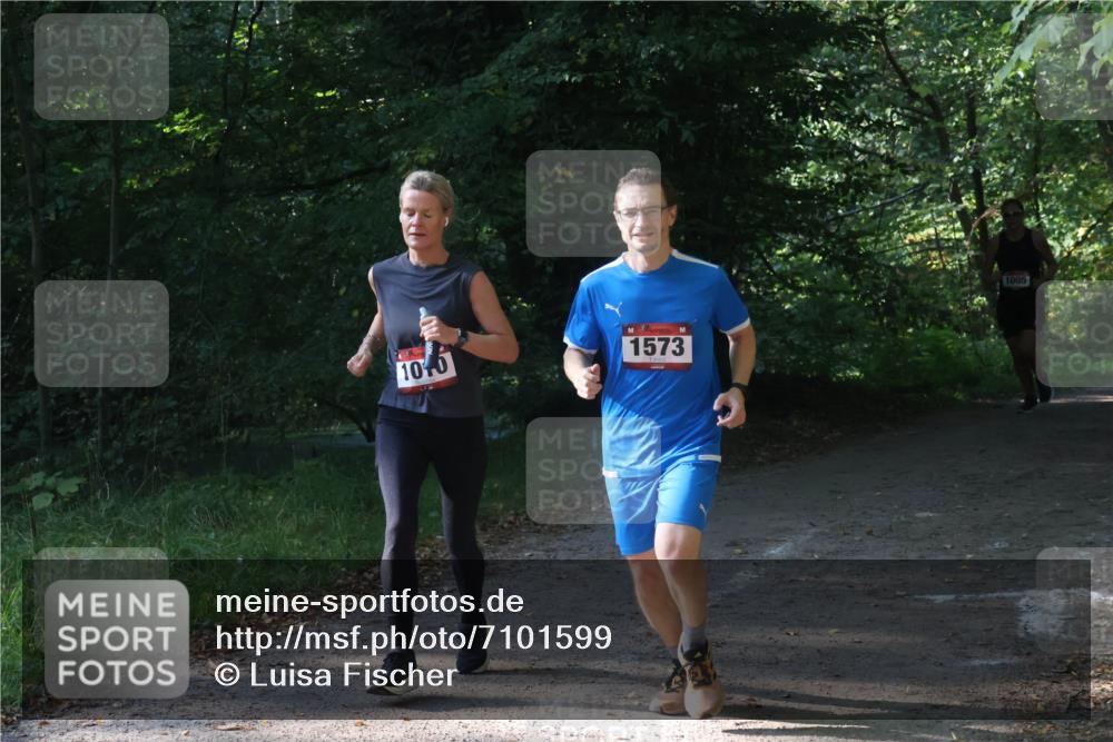 22.09.2024 - 32. Volkslauf durch das schöne Alstertal Luisa Fischer http://msf.ph/oto/7101599 22.09.2024 10:20:38 Laufen 10, 61, 1573, 1005 meine-sportfotos.de