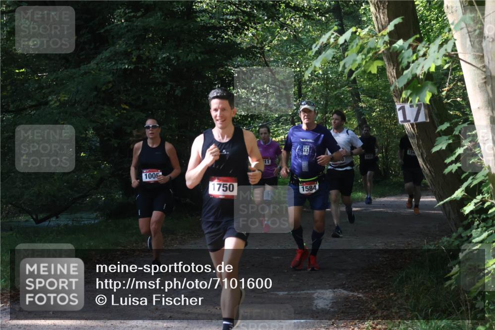 22.09.2024 - 32. Volkslauf durch das schöne Alstertal Luisa Fischer http://msf.ph/oto/7101600 22.09.2024 10:20:41 Laufen 1693, 1005, 1750, 1584, 17 meine-sportfotos.de