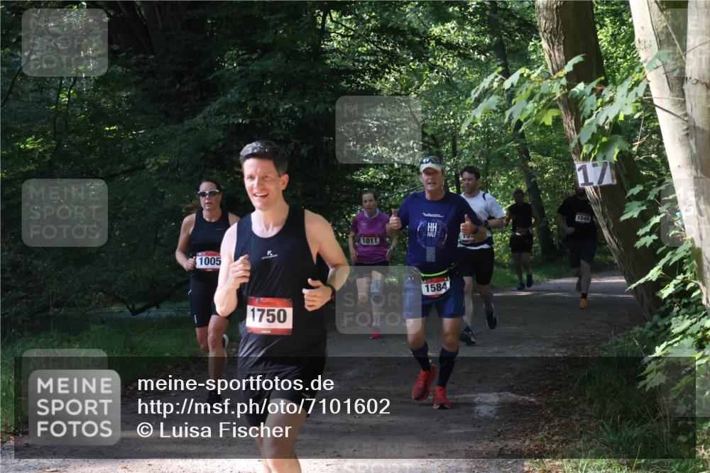 22.09.2024 - 32. Volkslauf durch das schöne Alstertal Luisa Fischer http://msf.ph/oto/7101602 22.09.2024 10:20:42 Laufen 1005, 1750, 171, 1011, 1549, 1584 meine-sportfotos.de