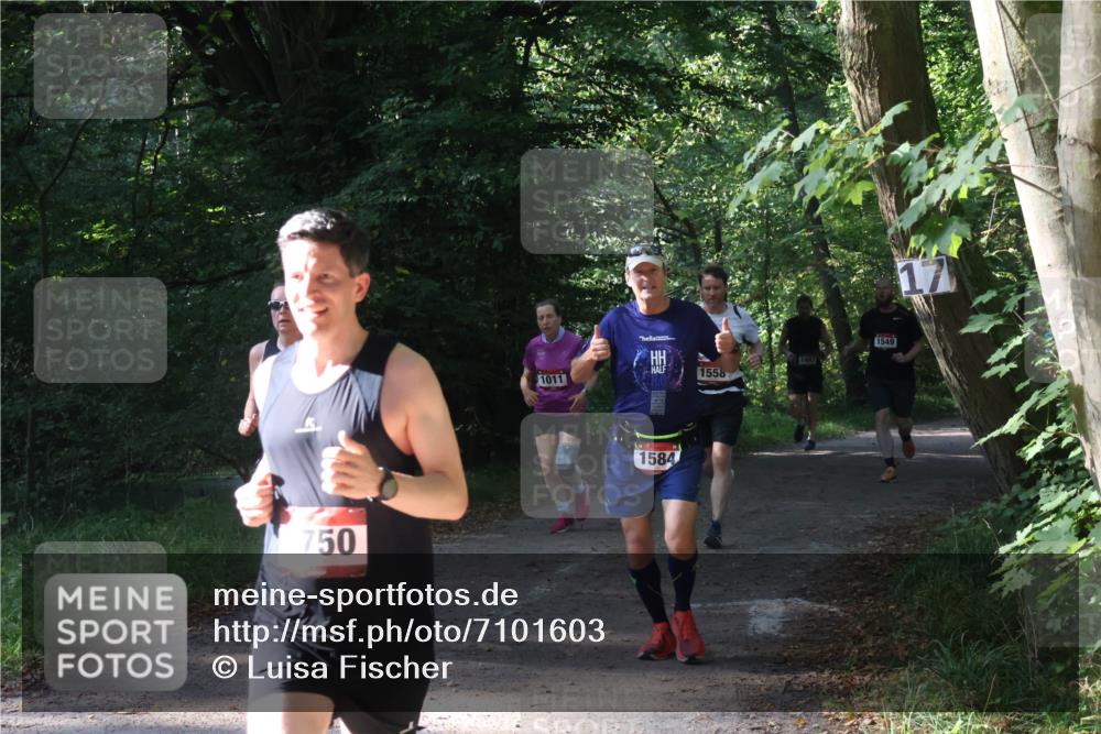 22.09.2024 - 32. Volkslauf durch das schöne Alstertal Luisa Fischer http://msf.ph/oto/7101603 22.09.2024 10:20:42 Laufen 750, 1011, 1584, 1558, 1693, 1549 meine-sportfotos.de