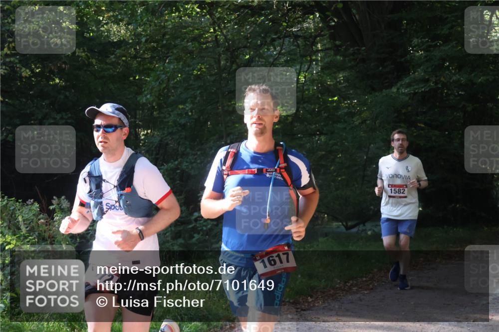 22.09.2024 - 32. Volkslauf durch das schöne Alstertal Luisa Fischer http://msf.ph/oto/7101649 22.09.2024 10:21:35 Laufen 72, 1582, 1617 meine-sportfotos.de