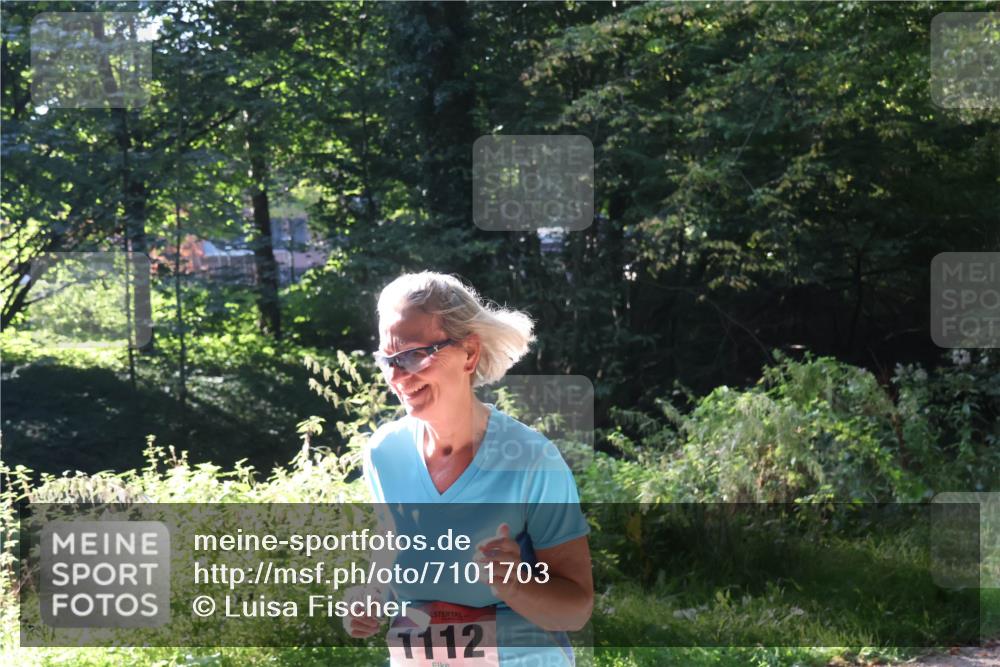 22.09.2024 - 32. Volkslauf durch das schöne Alstertal Luisa Fischer http://msf.ph/oto/7101703 22.09.2024 10:22:22 Laufen 1112 meine-sportfotos.de