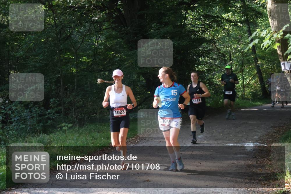 22.09.2024 - 32. Volkslauf durch das schöne Alstertal Luisa Fischer http://msf.ph/oto/7101708 22.09.2024 10:22:33 Laufen 1023, 15, 1016, 1111, 1643 meine-sportfotos.de