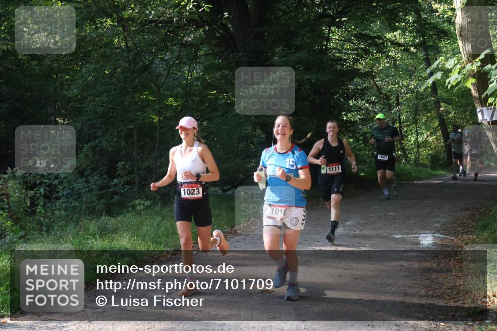 22.09.2024 - 32. Volkslauf durch das schöne Alstertal Luisa Fischer http://msf.ph/oto/7101709 22.09.2024 10:22:33 Laufen 1023, 1016, 1643, 1111 meine-sportfotos.de