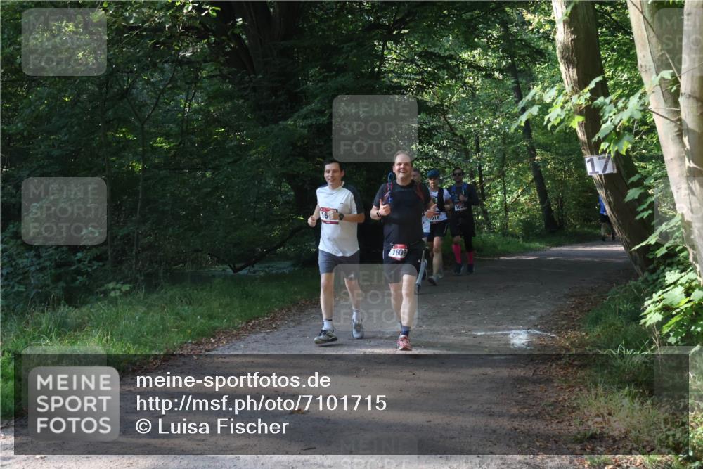 22.09.2024 - 32. Volkslauf durch das schöne Alstertal Luisa Fischer http://msf.ph/oto/7101715 22.09.2024 10:22:39 Laufen 1609, 018 meine-sportfotos.de