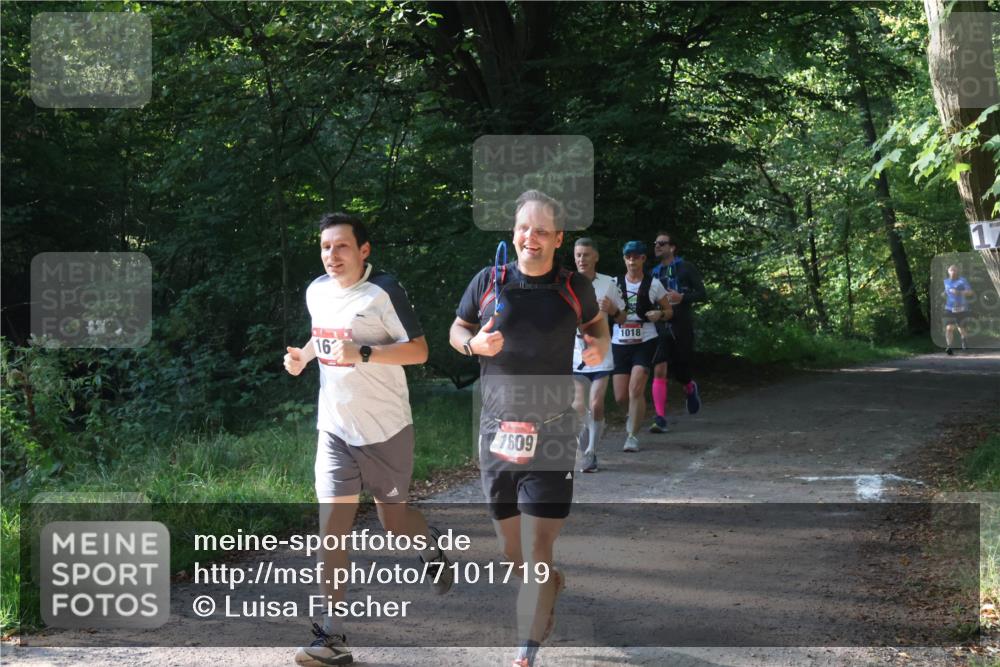 22.09.2024 - 32. Volkslauf durch das schöne Alstertal Luisa Fischer http://msf.ph/oto/7101719 22.09.2024 10:22:40 Laufen 16, 101, 1609, 1018 meine-sportfotos.de