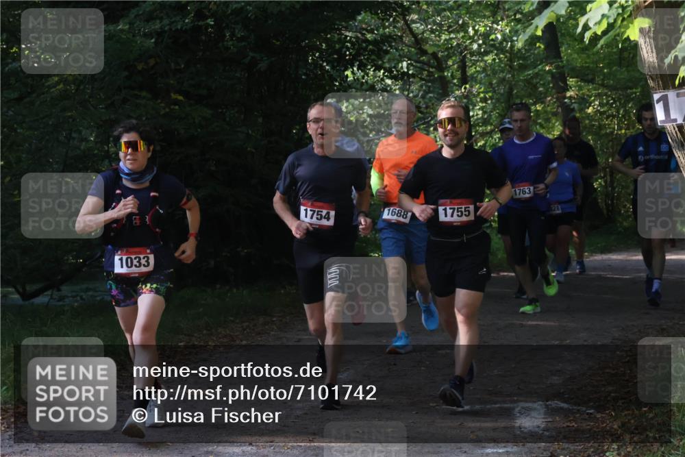 22.09.2024 - 32. Volkslauf durch das schöne Alstertal Luisa Fischer http://msf.ph/oto/7101742 22.09.2024 10:23:16 Laufen 1033, 1763, 1754, 1688, 1755, 28, 17 meine-sportfotos.de