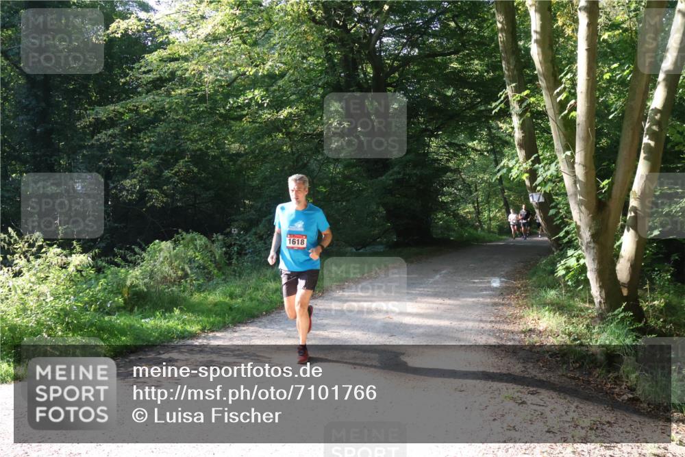 22.09.2024 - 32. Volkslauf durch das schöne Alstertal Luisa Fischer http://msf.ph/oto/7101766 22.09.2024 10:23:27 Laufen 1618 meine-sportfotos.de