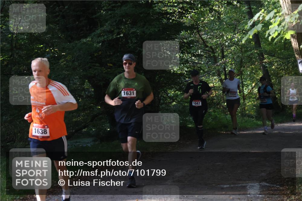 22.09.2024 - 32. Volkslauf durch das schöne Alstertal Luisa Fischer http://msf.ph/oto/7101799 22.09.2024 10:23:55 Laufen 1638, 1631, 1047, 1050, 1039, 1053 meine-sportfotos.de