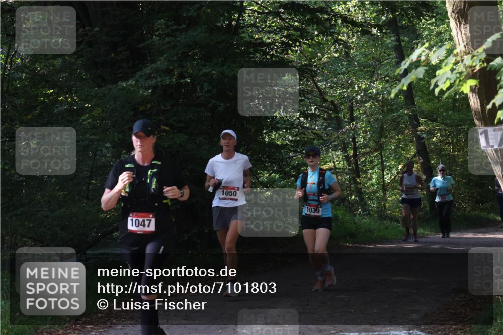 22.09.2024 - 32. Volkslauf durch das schöne Alstertal Luisa Fischer http://msf.ph/oto/7101803 22.09.2024 10:23:58 Laufen 1047, 1050, 1039, 1055 meine-sportfotos.de
