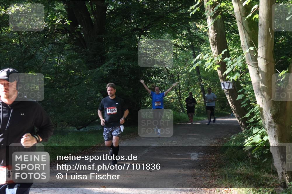 22.09.2024 - 32. Volkslauf durch das schöne Alstertal Luisa Fischer http://msf.ph/oto/7101836 22.09.2024 10:24:25 Laufen 47, 1664, 1052 meine-sportfotos.de