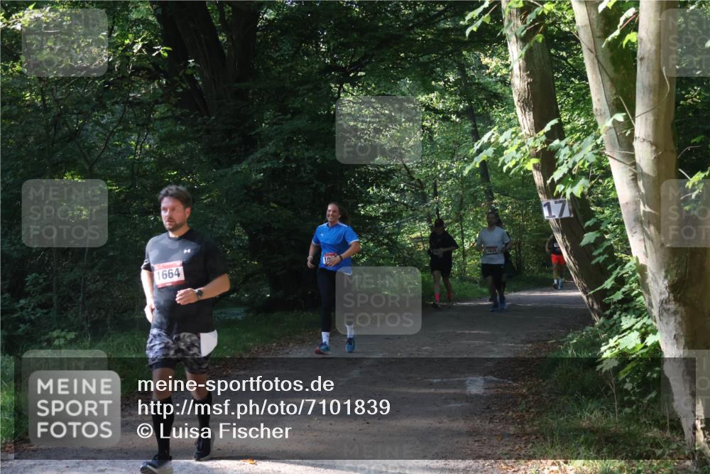 22.09.2024 - 32. Volkslauf durch das schöne Alstertal Luisa Fischer http://msf.ph/oto/7101839 22.09.2024 10:24:26 Laufen 1664, 1635 meine-sportfotos.de