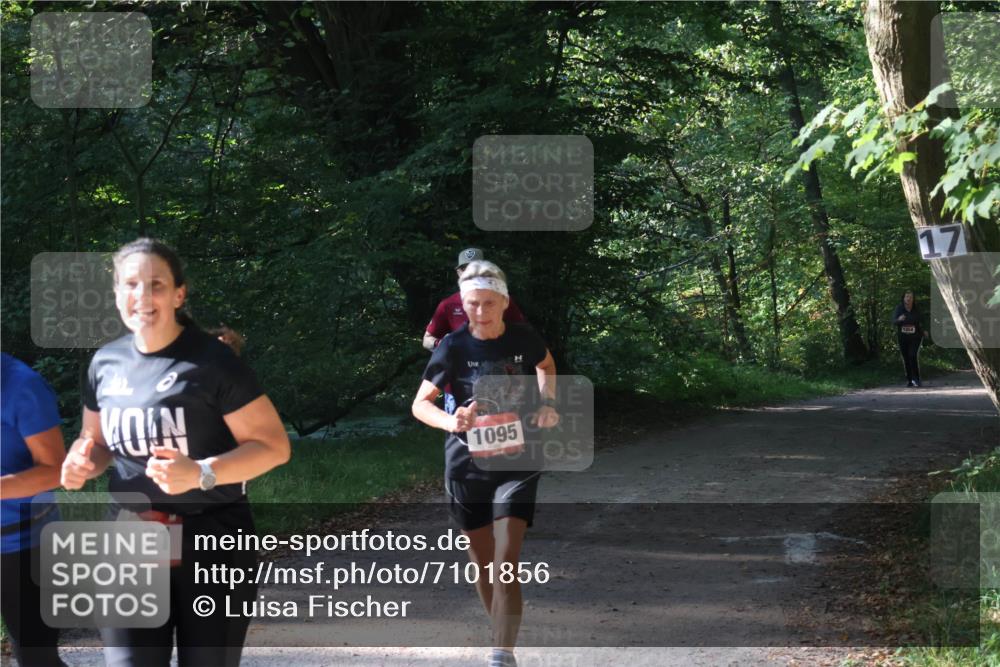 22.09.2024 - 32. Volkslauf durch das schöne Alstertal Luisa Fischer http://msf.ph/oto/7101856 22.09.2024 10:24:46 Laufen 1031, 1095, 1058, 17 meine-sportfotos.de
