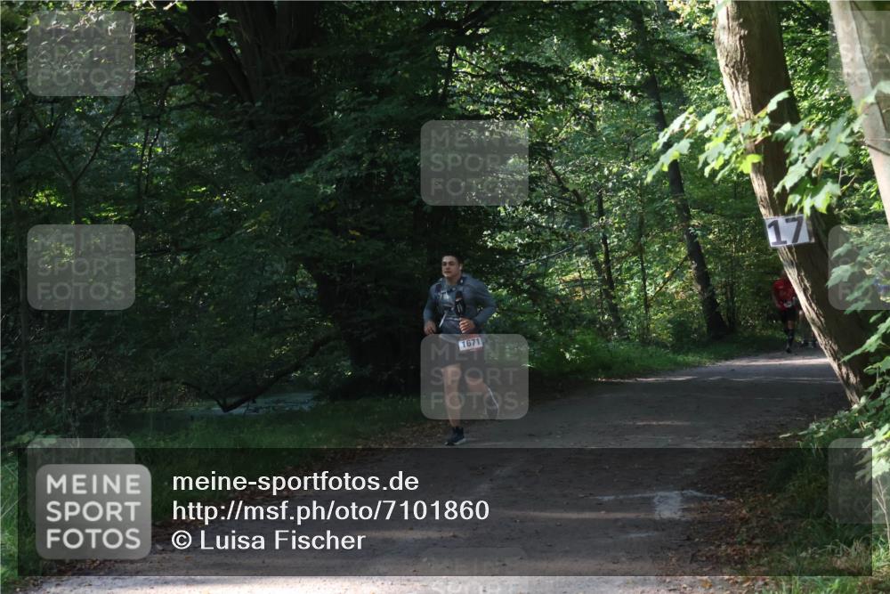22.09.2024 - 32. Volkslauf durch das schöne Alstertal Luisa Fischer http://msf.ph/oto/7101860 22.09.2024 10:24:58 Laufen 1671 meine-sportfotos.de