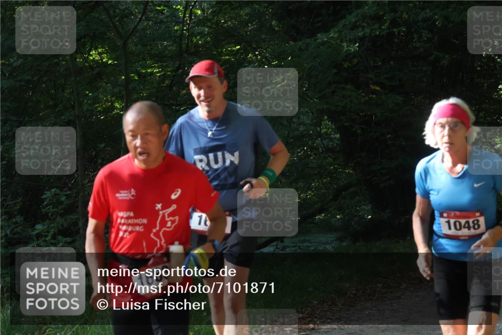 22.09.2024 - 32. Volkslauf durch das schöne Alstertal Luisa Fischer http://msf.ph/oto/7101871 22.09.2024 10:25:10 Laufen 16, 1048, 1663 meine-sportfotos.de