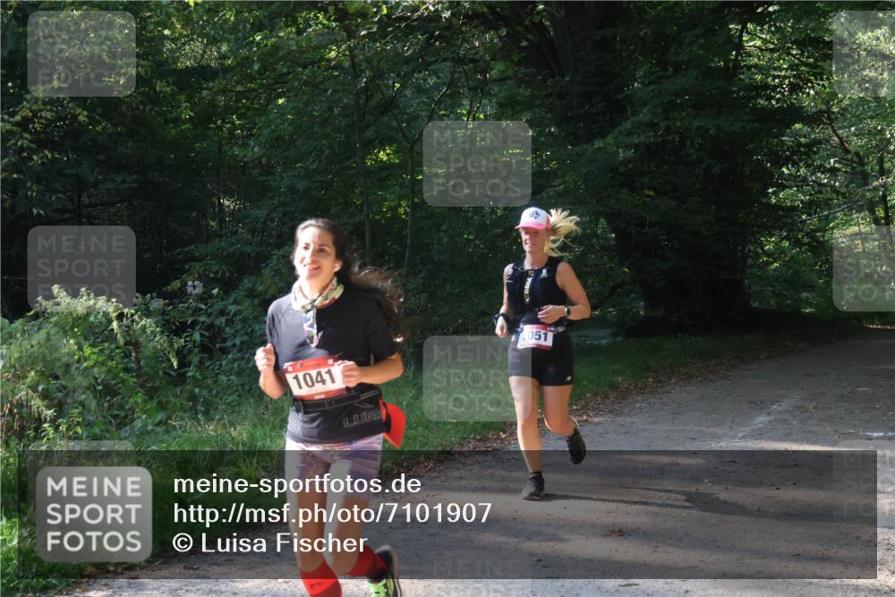 22.09.2024 - 32. Volkslauf durch das schöne Alstertal Luisa Fischer http://msf.ph/oto/7101907 22.09.2024 10:26:19 Laufen 1041, 051 meine-sportfotos.de