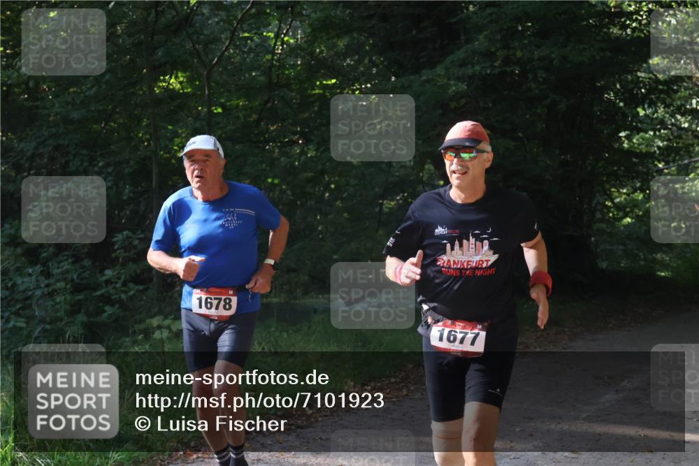 22.09.2024 - 32. Volkslauf durch das schöne Alstertal Luisa Fischer http://msf.ph/oto/7101923 22.09.2024 10:27:24 Laufen 1678, 1677 meine-sportfotos.de