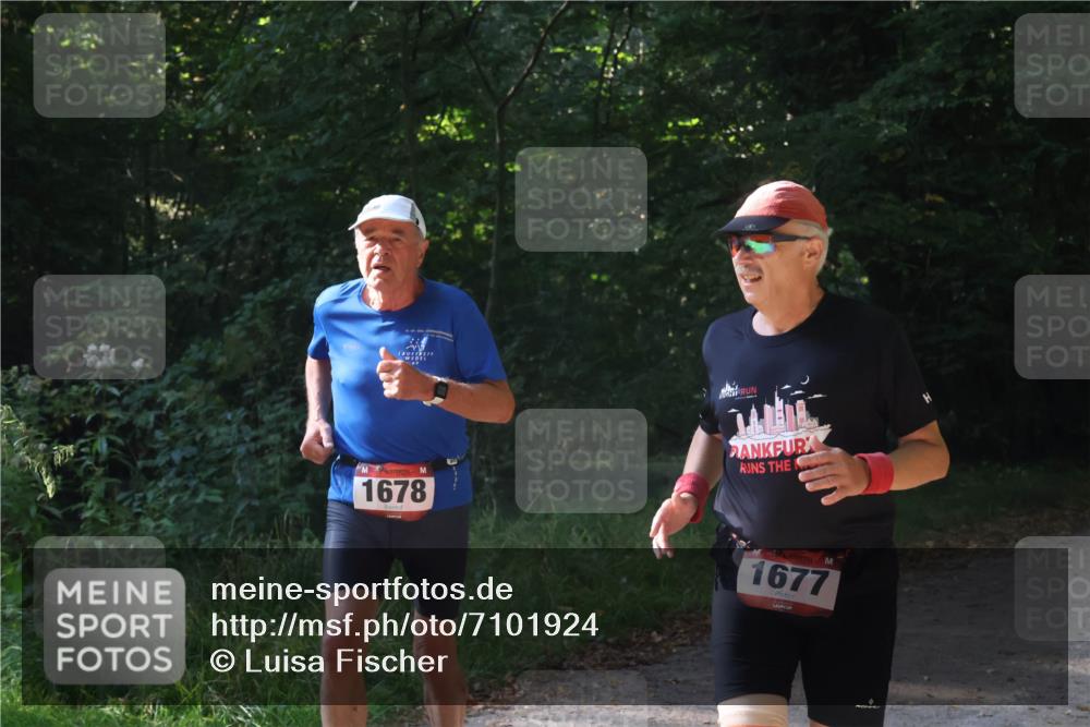 22.09.2024 - 32. Volkslauf durch das schöne Alstertal Luisa Fischer http://msf.ph/oto/7101924 22.09.2024 10:27:25 Laufen 1678, 1677 meine-sportfotos.de