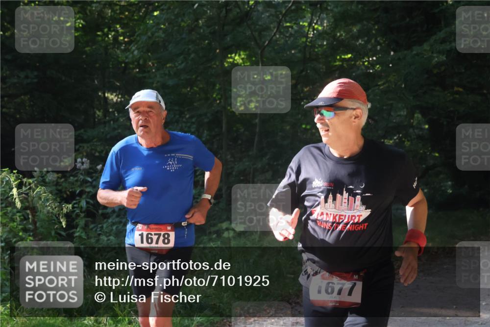22.09.2024 - 32. Volkslauf durch das schöne Alstertal Luisa Fischer http://msf.ph/oto/7101925 22.09.2024 10:27:25 Laufen 1678, 1677 meine-sportfotos.de