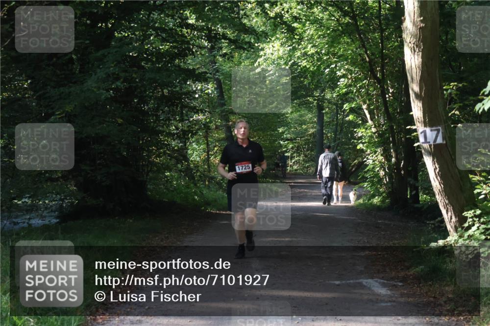 22.09.2024 - 32. Volkslauf durch das schöne Alstertal Luisa Fischer http://msf.ph/oto/7101927 22.09.2024 10:28:00 Laufen 1725, 17 meine-sportfotos.de