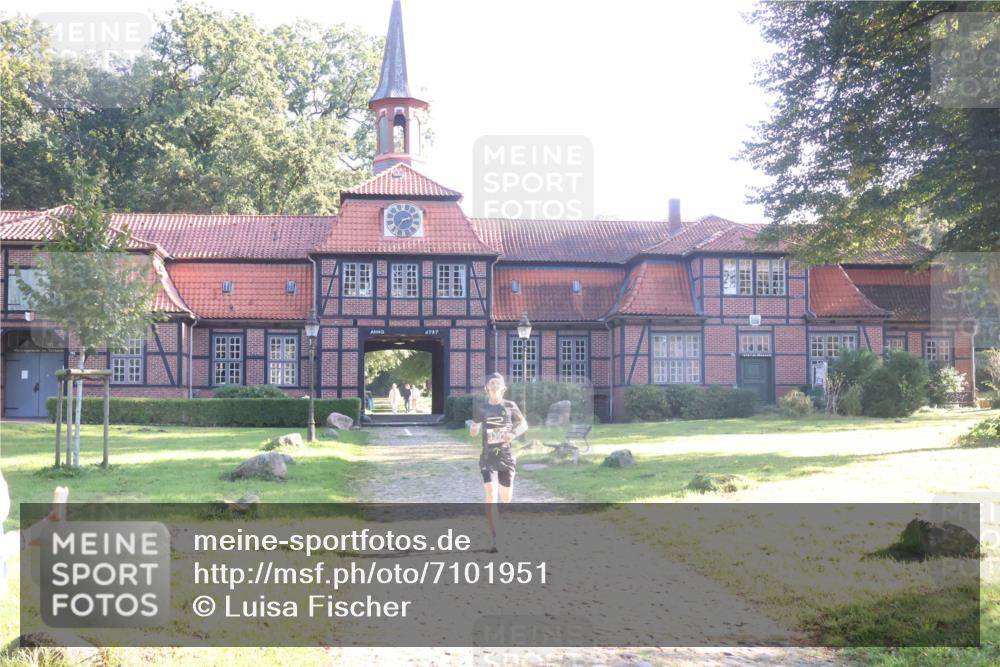 22.09.2024 - 32. Volkslauf durch das schöne Alstertal Luisa Fischer http://msf.ph/oto/7101951 22.09.2024 10:51:06 Laufen  meine-sportfotos.de