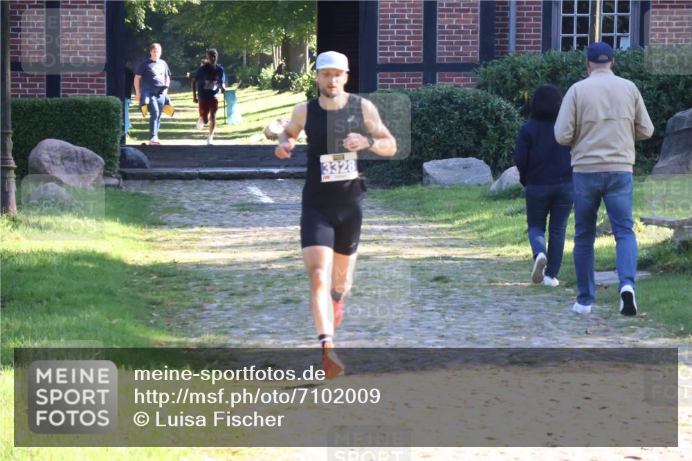 22.09.2024 - 32. Volkslauf durch das schöne Alstertal Luisa Fischer http://msf.ph/oto/7102009 22.09.2024 10:53:59 Laufen 3328 meine-sportfotos.de