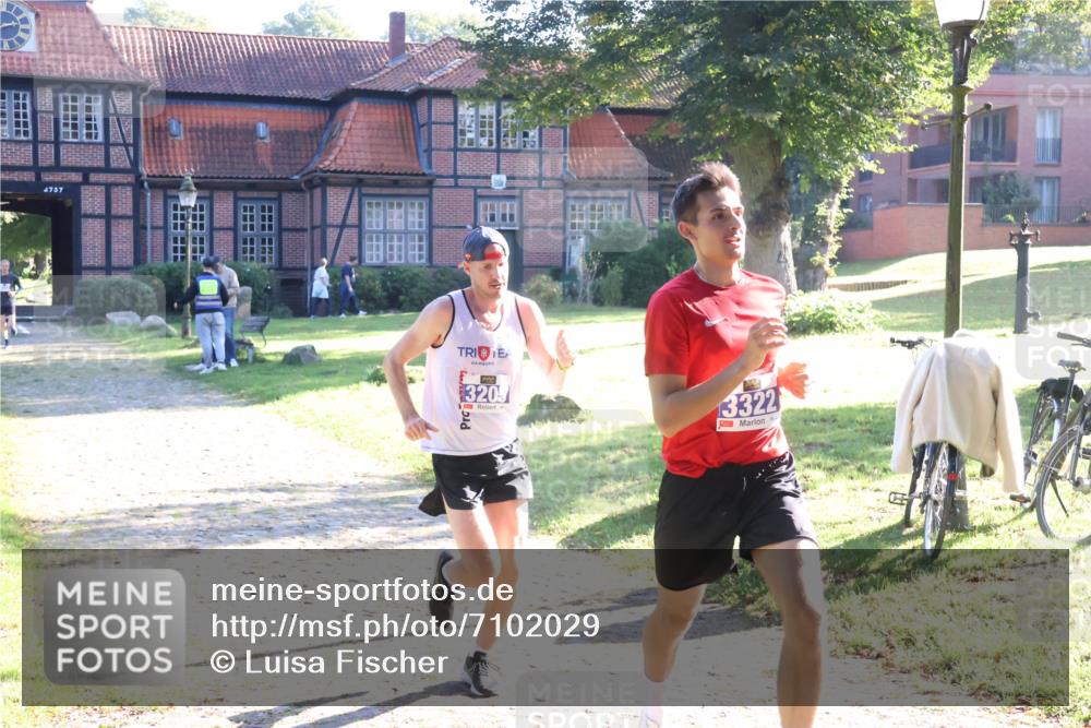 22.09.2024 - 32. Volkslauf durch das schöne Alstertal Luisa Fischer http://msf.ph/oto/7102029 22.09.2024 10:54:38 Laufen 4757, 3203, 3322 meine-sportfotos.de