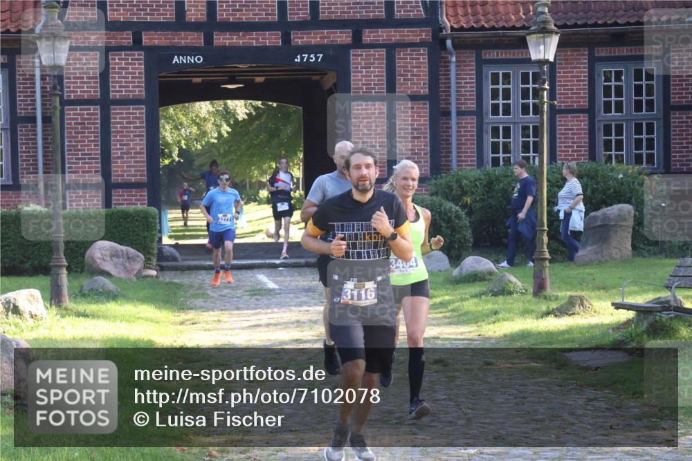 22.09.2024 - 32. Volkslauf durch das schöne Alstertal Luisa Fischer http://msf.ph/oto/7102078 22.09.2024 10:56:14 Laufen 1757, 3277, 3116, 3404 meine-sportfotos.de