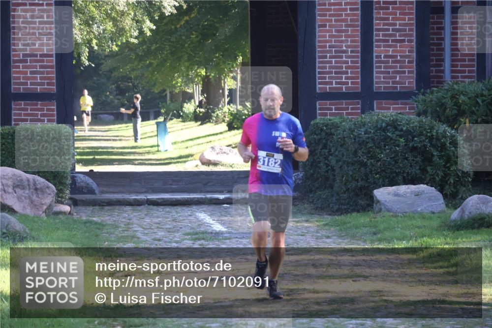 22.09.2024 - 32. Volkslauf durch das schöne Alstertal Luisa Fischer http://msf.ph/oto/7102091 22.09.2024 10:56:38 Laufen 3182 meine-sportfotos.de