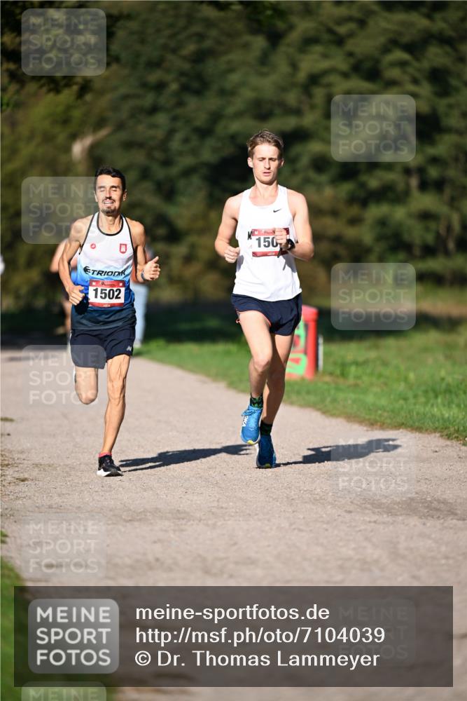 22.09.2024 - 32. Volkslauf durch das schöne Alstertal Dr. Thomas Lammeyer http://msf.ph/oto/7104039 22.09.2024 10:04:06 Laufen 1502, 150 meine-sportfotos.de