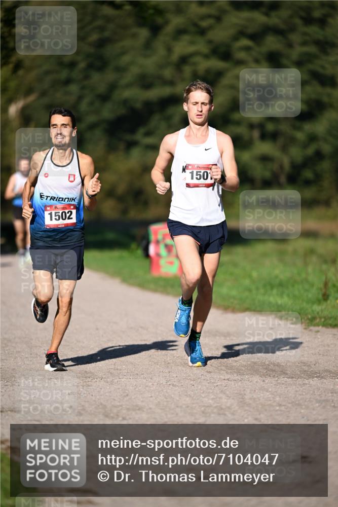 22.09.2024 - 32. Volkslauf durch das schöne Alstertal Dr. Thomas Lammeyer http://msf.ph/oto/7104047 22.09.2024 10:04:07 Laufen 1502, 150 meine-sportfotos.de