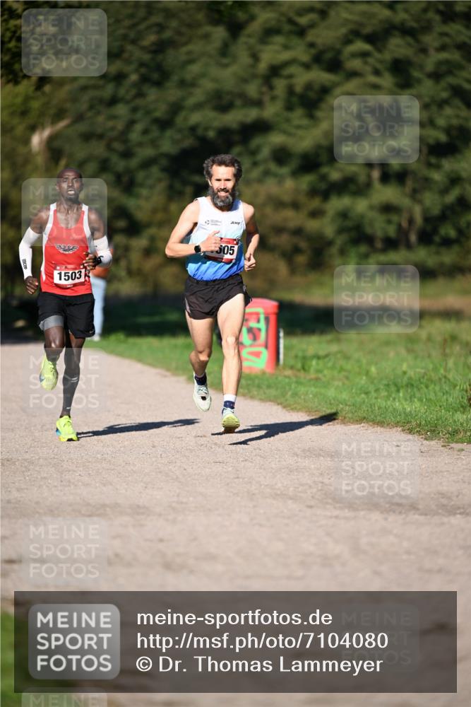 22.09.2024 - 32. Volkslauf durch das schöne Alstertal Dr. Thomas Lammeyer http://msf.ph/oto/7104080 22.09.2024 10:04:11 Laufen 4001, 505, 1503 meine-sportfotos.de