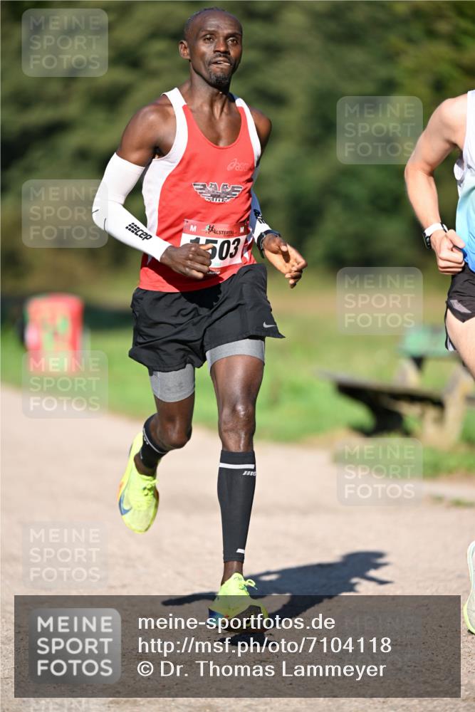 22.09.2024 - 32. Volkslauf durch das schöne Alstertal Dr. Thomas Lammeyer http://msf.ph/oto/7104118 22.09.2024 10:04:14 Laufen 503 meine-sportfotos.de