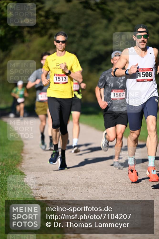 22.09.2024 - 32. Volkslauf durch das schöne Alstertal Dr. Thomas Lammeyer http://msf.ph/oto/7104207 22.09.2024 10:04:31 Laufen 1513, 1507, 1508 meine-sportfotos.de