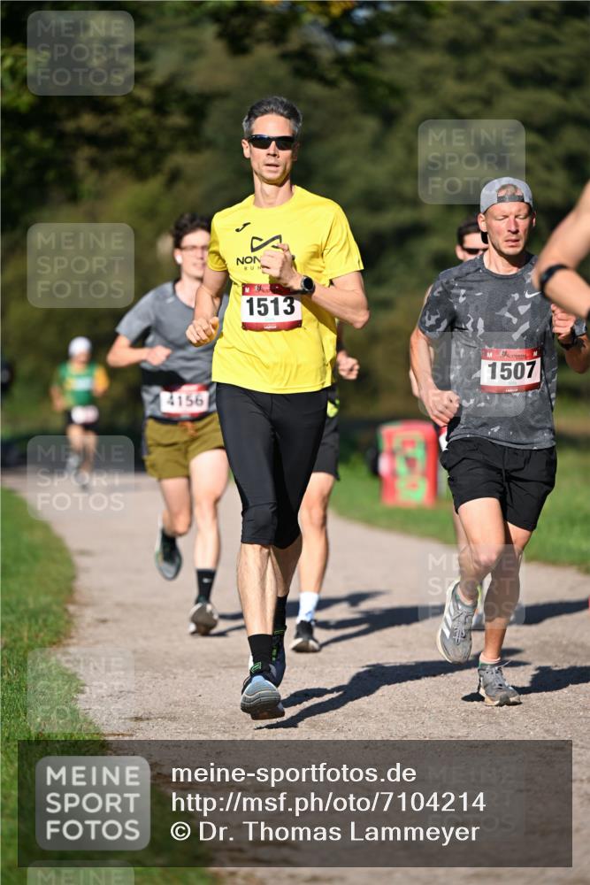 22.09.2024 - 32. Volkslauf durch das schöne Alstertal Dr. Thomas Lammeyer http://msf.ph/oto/7104214 22.09.2024 10:04:32 Laufen 4156, 1513, 1507 meine-sportfotos.de