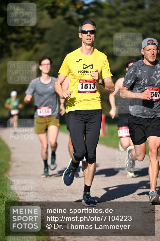 22.09.2024 - 32. Volkslauf durch das schöne Alstertal Dr. Thomas Lammeyer http://msf.ph/oto/7104223 22.09.2024 10:04:32 Laufen 4156, 1513, 507 meine-sportfotos.de