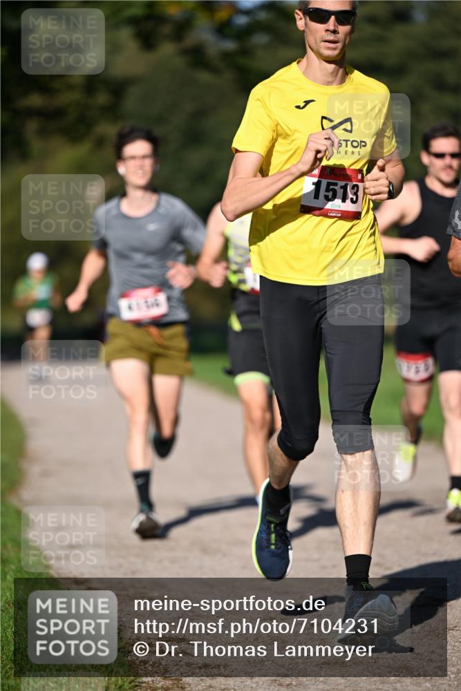 22.09.2024 - 32. Volkslauf durch das schöne Alstertal Dr. Thomas Lammeyer http://msf.ph/oto/7104231 22.09.2024 10:04:33 Laufen 1513 meine-sportfotos.de